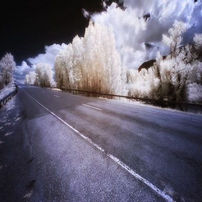 紅外攝影主要用的是什么鏡片？