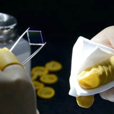 光學(xué)濾光片表面應(yīng)該怎么擦拭？