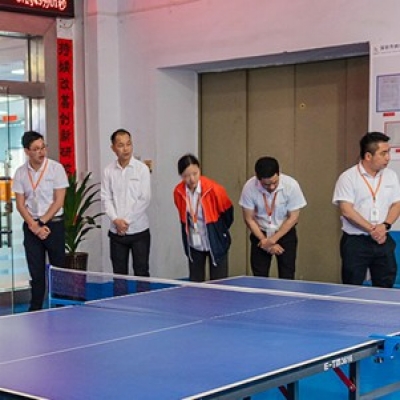 納宏光電開展早上問早活動(dòng)